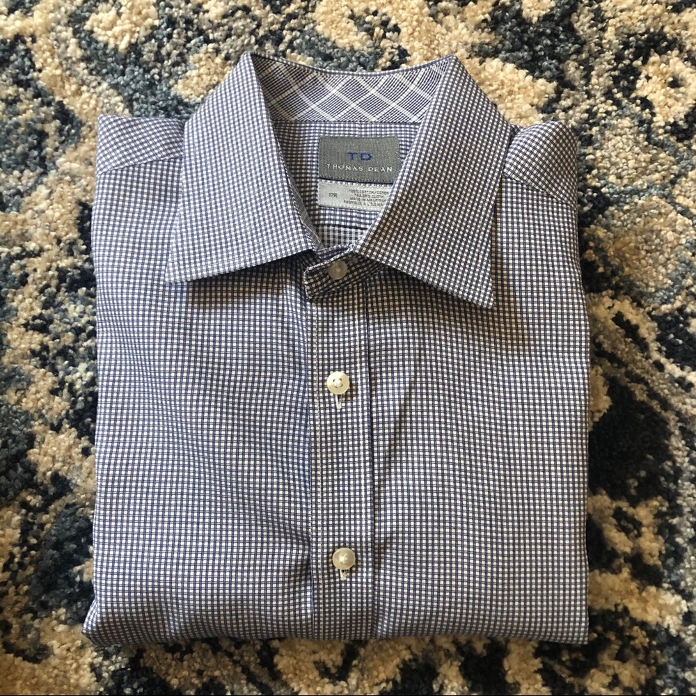 Thomas Dean Long Sleeve Button Down